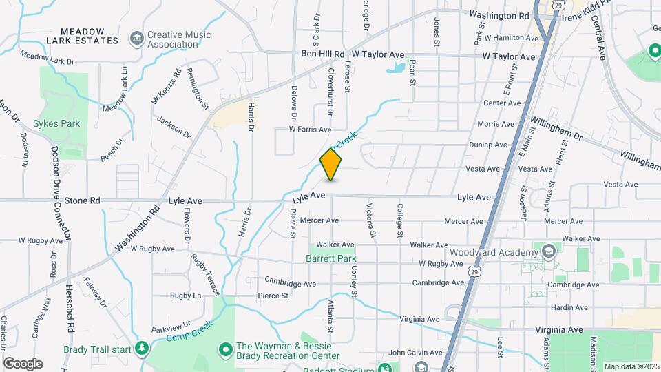 2035 Lyle Ave Map and Location Details