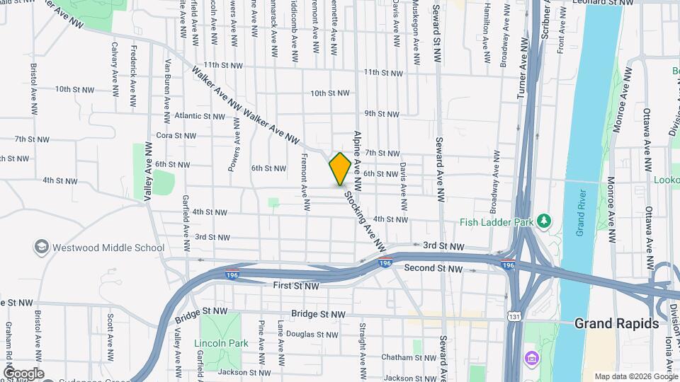 824 5th St NW Map and Location Details