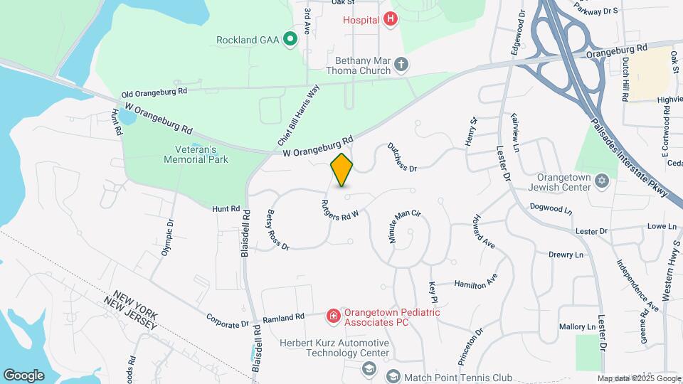 213 Fort Lee Pl Map and Location Details