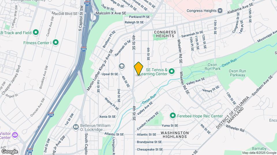 429 Woodcrest Dr SE Map and Location Details