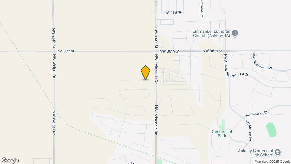 2915 NW Woodbury Dr Map and Location Details