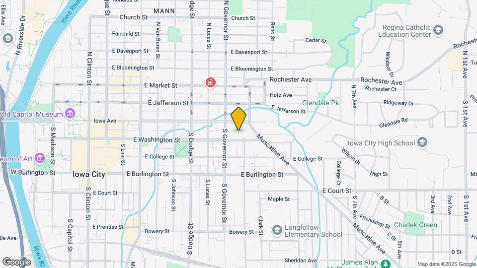 924 E Washington St Map and Location Details