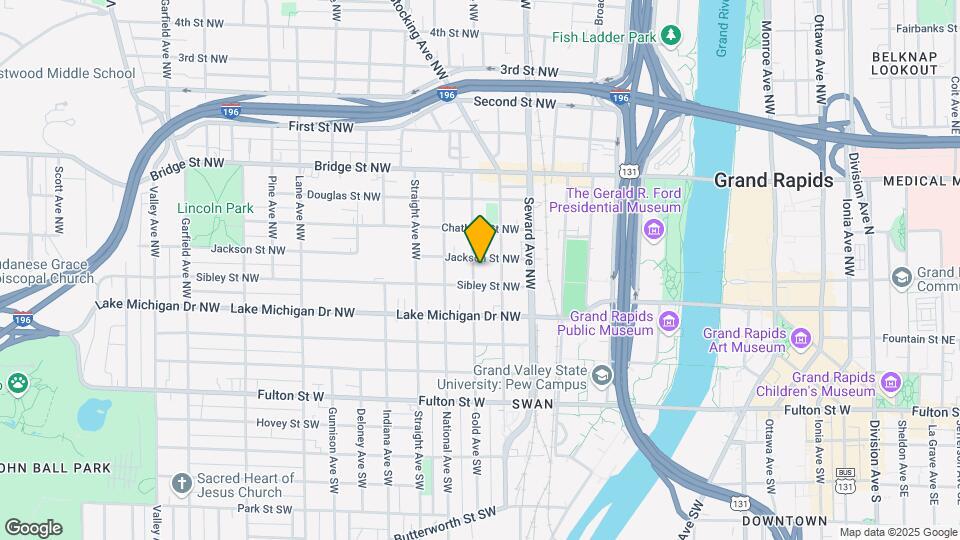214 Gold Ave NW Map and Location Details