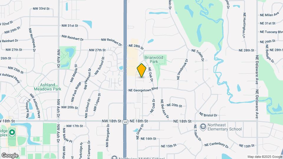 209 NE 23rd Ln Map and Location Details