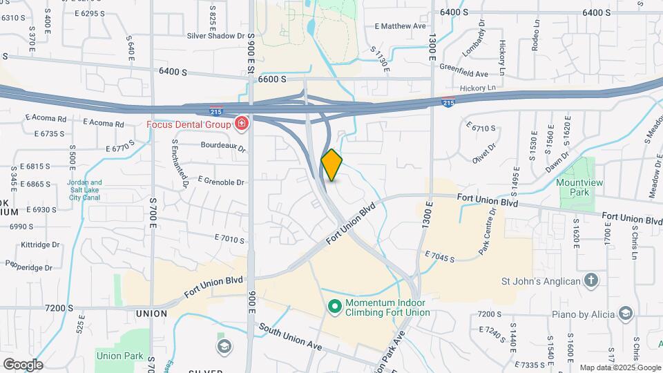 6870 Countrywoods Cir Map and Location Details