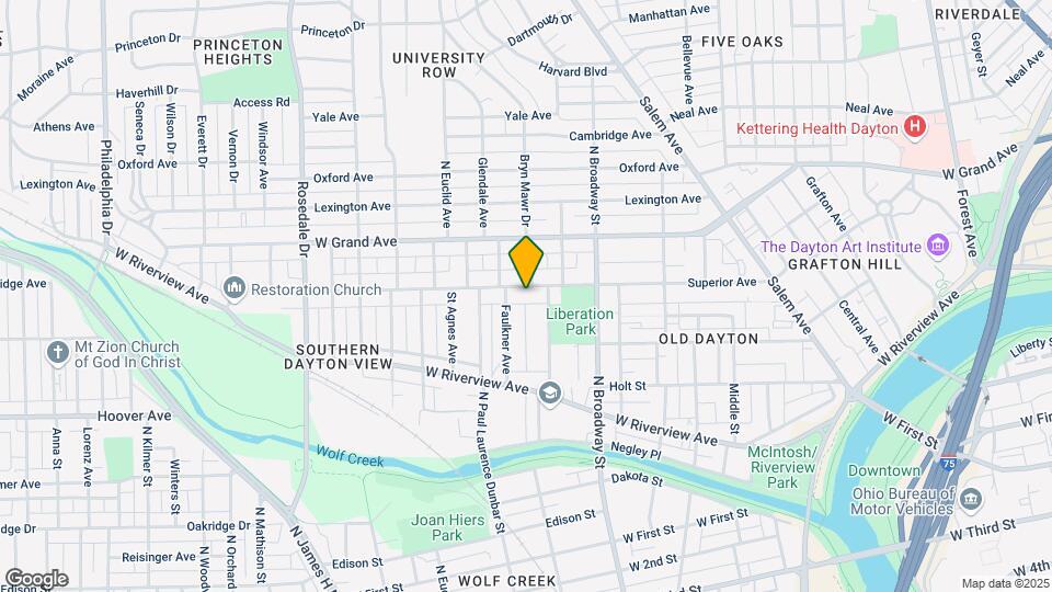 920 Superior Ave Mapa y Detalles de la Ubicación