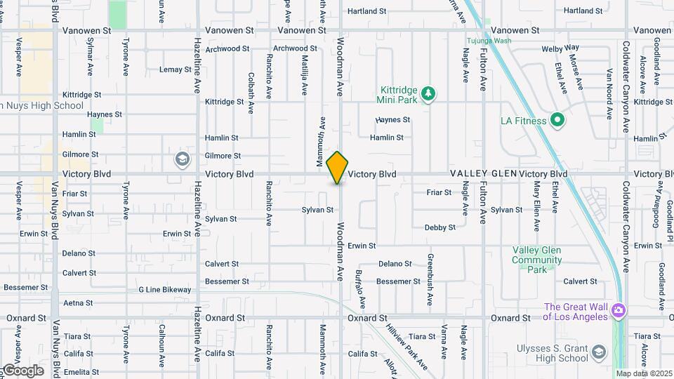 6333 Woodman Ave Map and Location Details