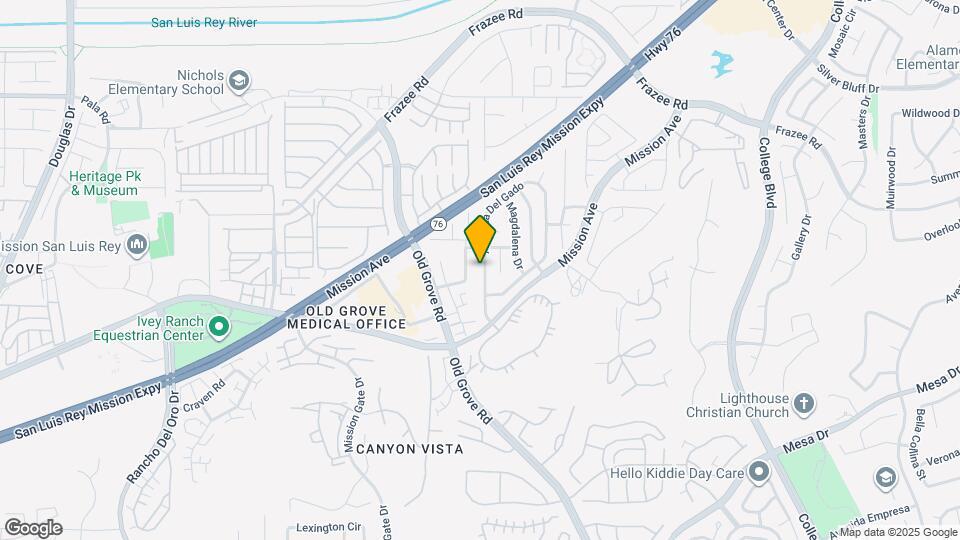 135 Avenida Del Gato Map and Location Details