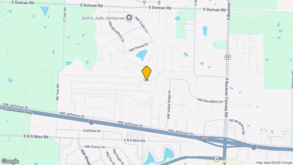 910 NW High View Dr Map and Location Details