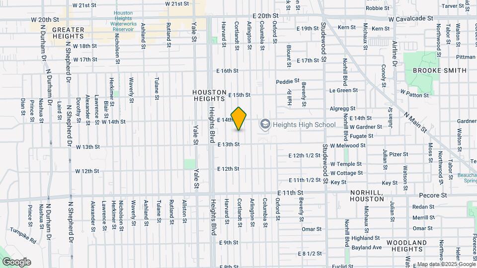1341 Cortlandt St Map and Location Details