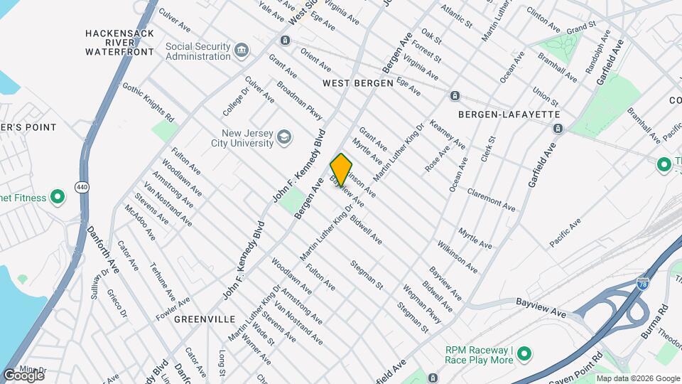 221 Bayview Ave, Unit 1 Map and Location Details