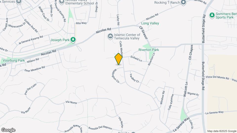 30894 Wellington Cir Map and Location Details