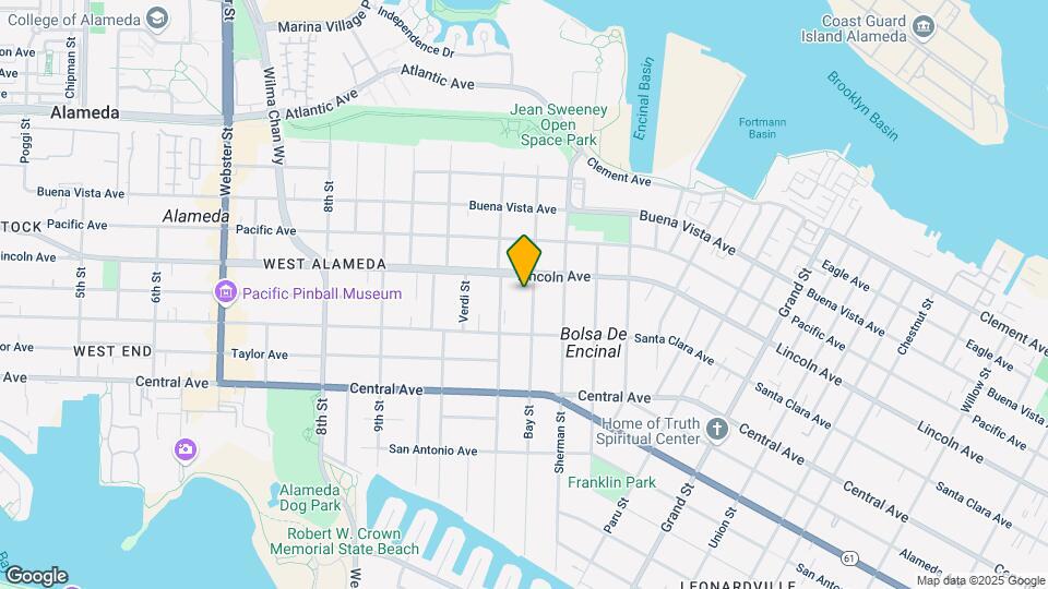1541 Bay St Map and Location Details