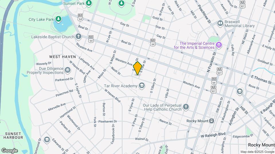 228 S Pine St Map and Location Details