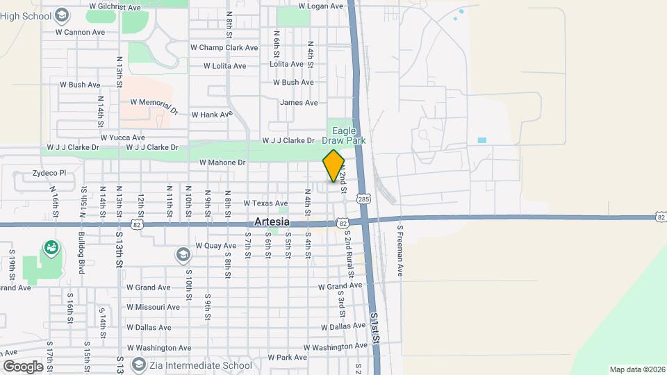 211 W Chisum Ave Map and Location Details