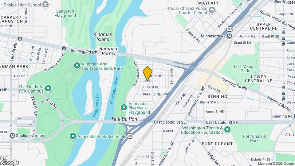 3351 Clay Pl NE Map and Location Details