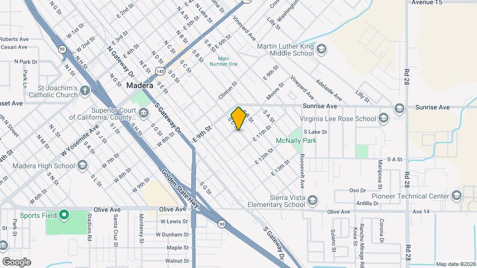 226 E 10th St Map and Location Details