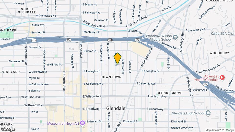 416 N Isabel St Mapa y Detalles de la Ubicación