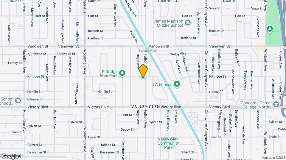 6553 Fulton Ave Map and Location Details