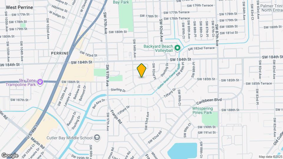 18563 SW 93rd Pl Mapa y Detalles de la Ubicación