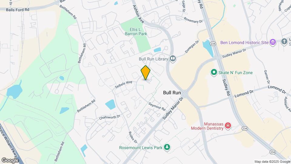 8048 Hilliard Dr Map and Location Details