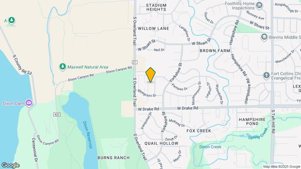 2450 Crown View Dr Map and Location Details