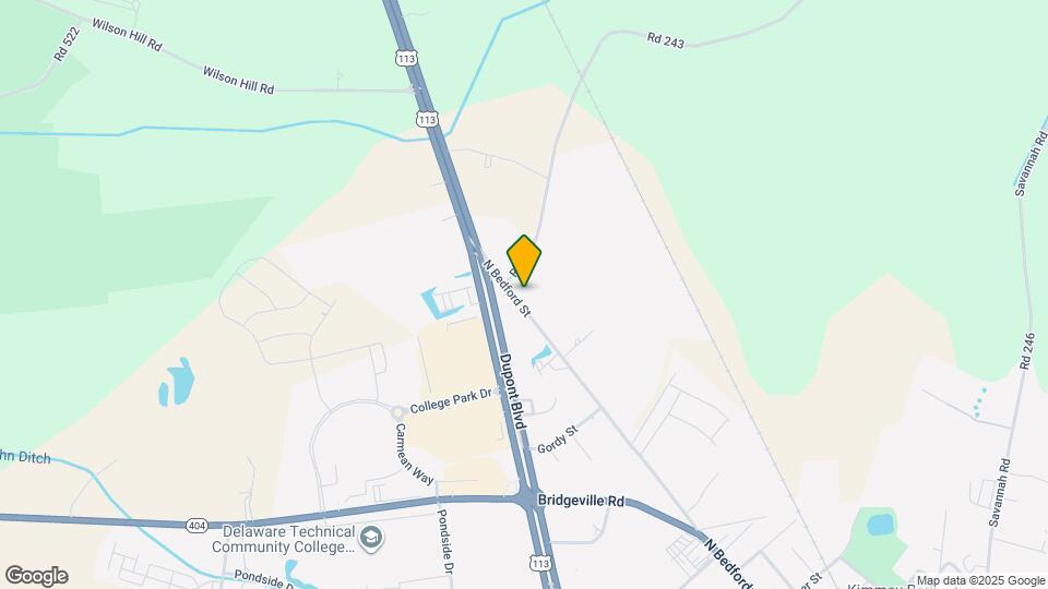 672 N Bedford St Map and Location Details