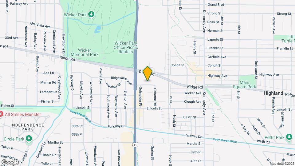 2435 Ridgewood St Map and Location Details