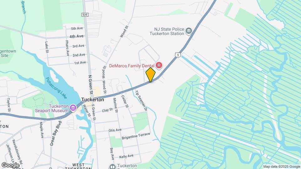 328 E Main St Map and Location Details