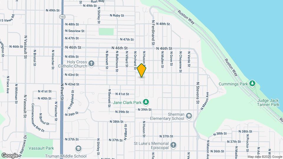 4214 N Huson St Map and Location Details