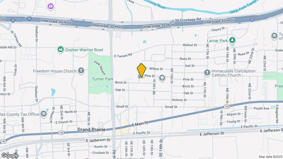 600 NE 11th St Map and Location Details