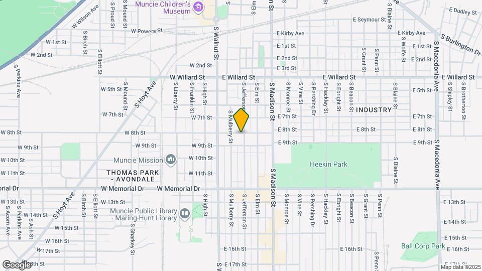 219 E 8th St Map and Location Details