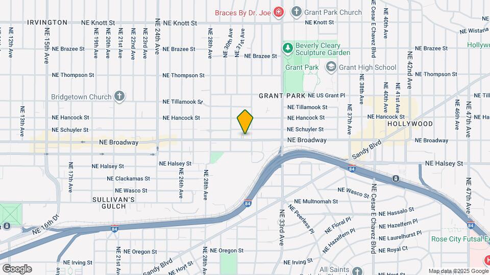 3115 NE Broadway Map and Location Details