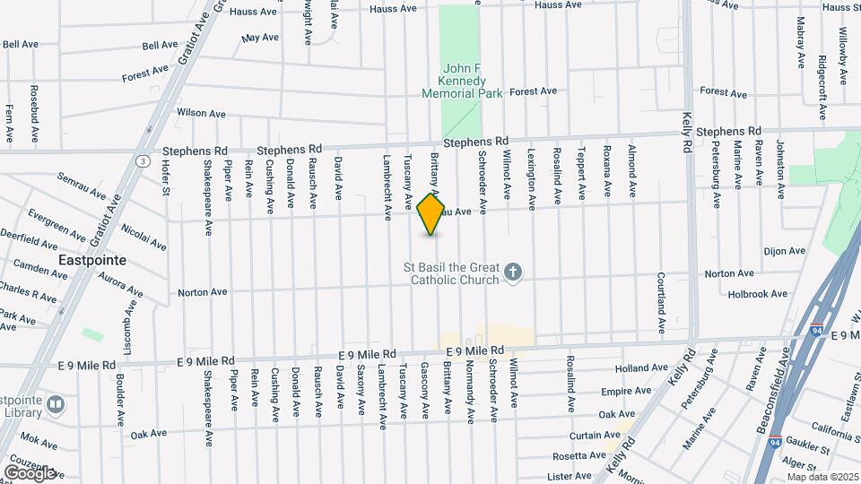 23105 Brittany Ave Mapa y Detalles de la Ubicación