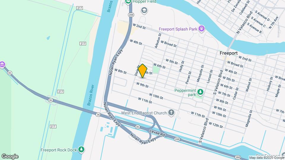 1731 W 8th St Map and Location Details
