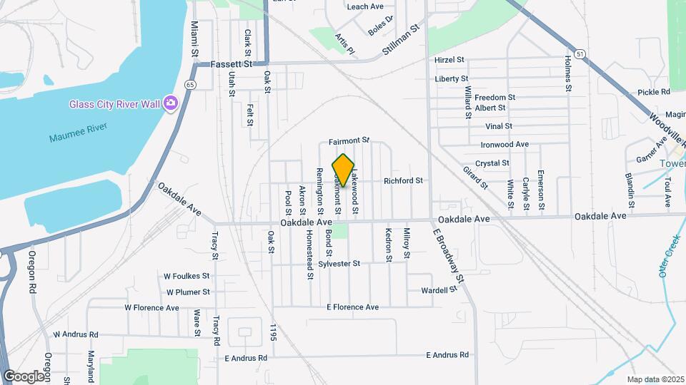 1517 Oakmont St Map and Location Details