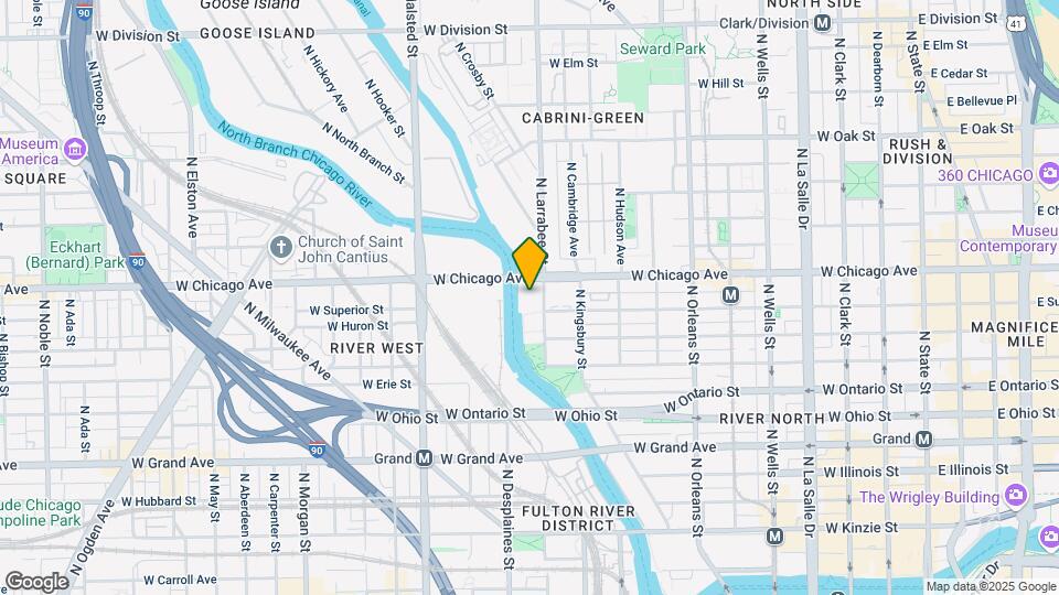 758 N Larrabee St Map and Location Details