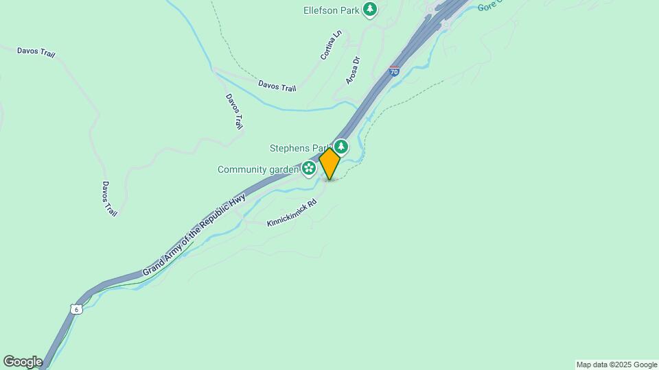 2500 Kinnickinnick Rd Map and Location Details