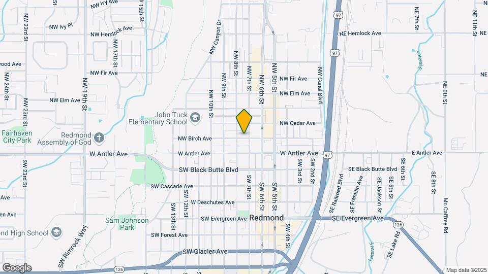713 NW Birch Ave Mapa y Detalles de la Ubicación