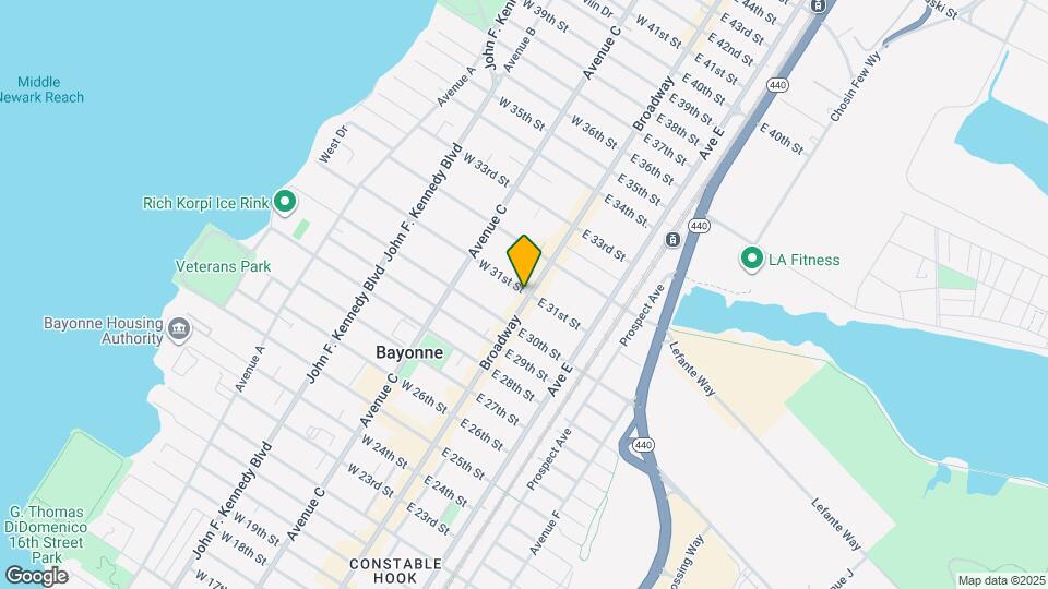 667 Broadway Map and Location Details