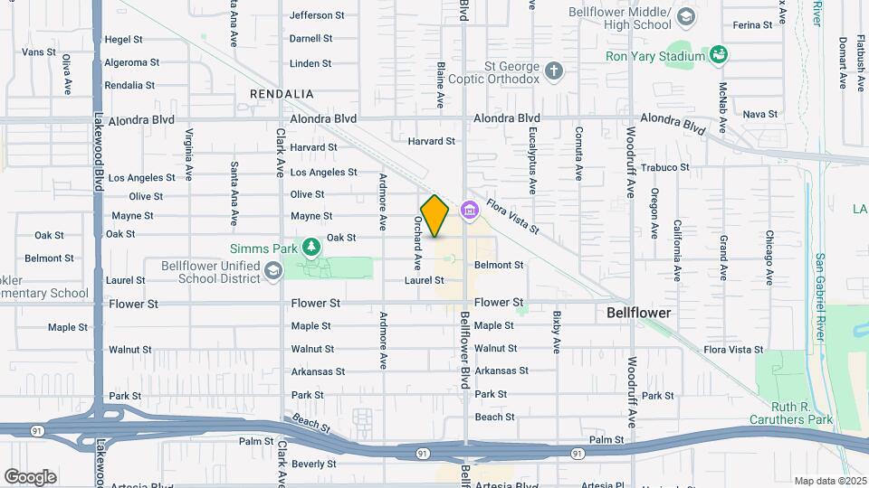 9718 Oak St Map and Location Details