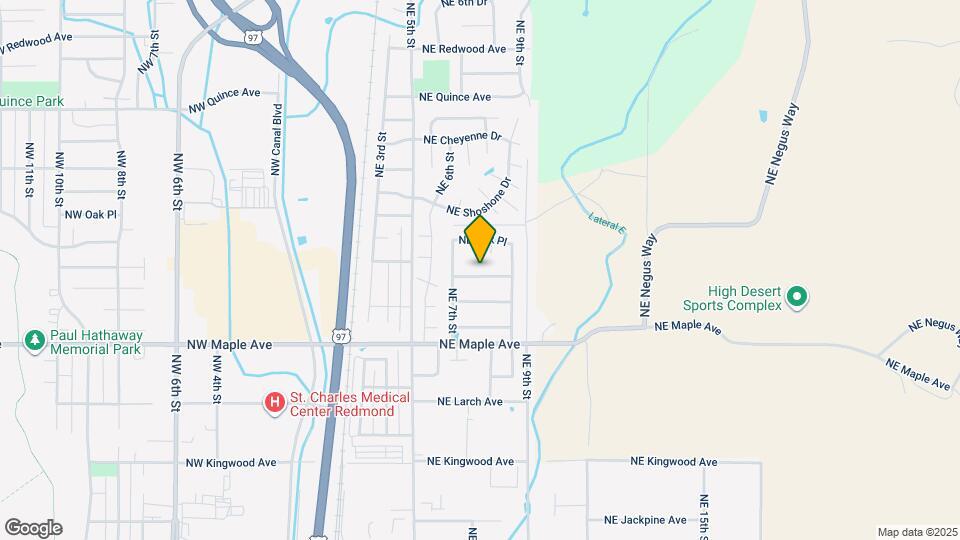 759 NE Nickernut Ave Map and Location Details