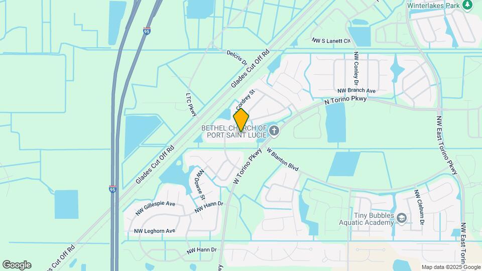 5647 NW Lorna Ct Map and Location Details