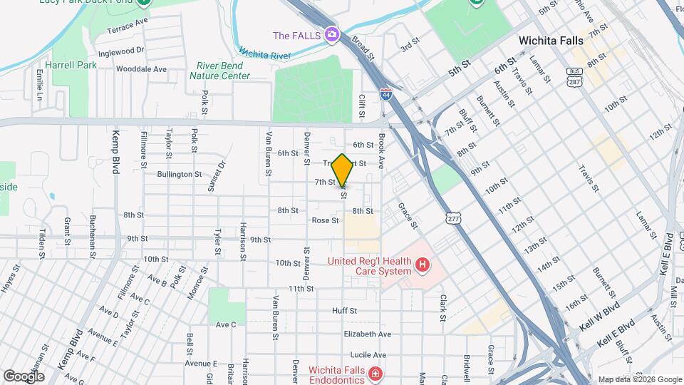 704 Baylor St Map and Location Details