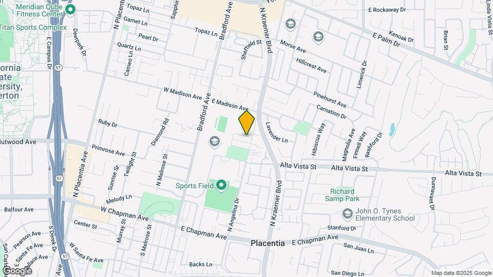 225 Turf Dr Mapa y Detalles de la Ubicación