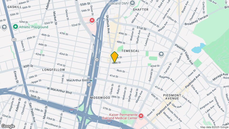 487 43rd St, Unit 1 Map and Location Details