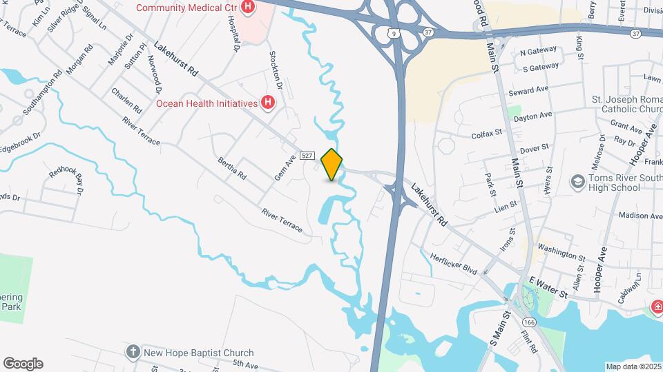 Silver Ridge Apartments and Nearby Toms River Apartments For Rent Toms River, NJ