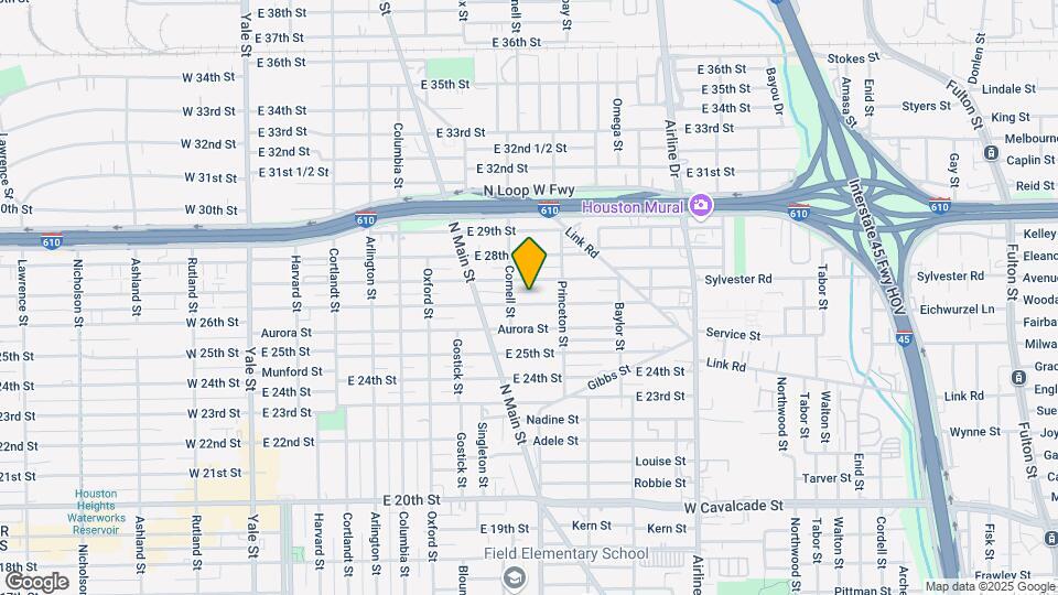 817 E 26th St Map and Location Details