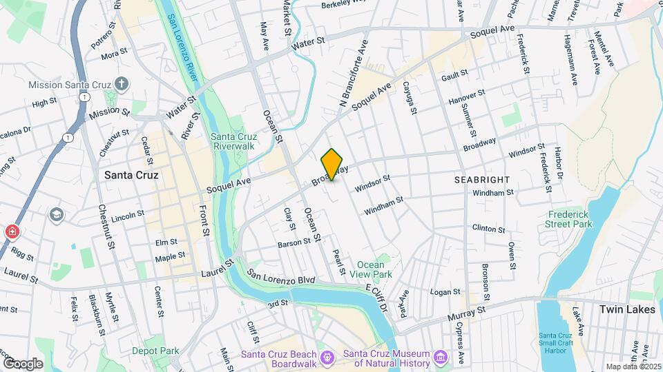 114 Fairbanks St Map and Location Details