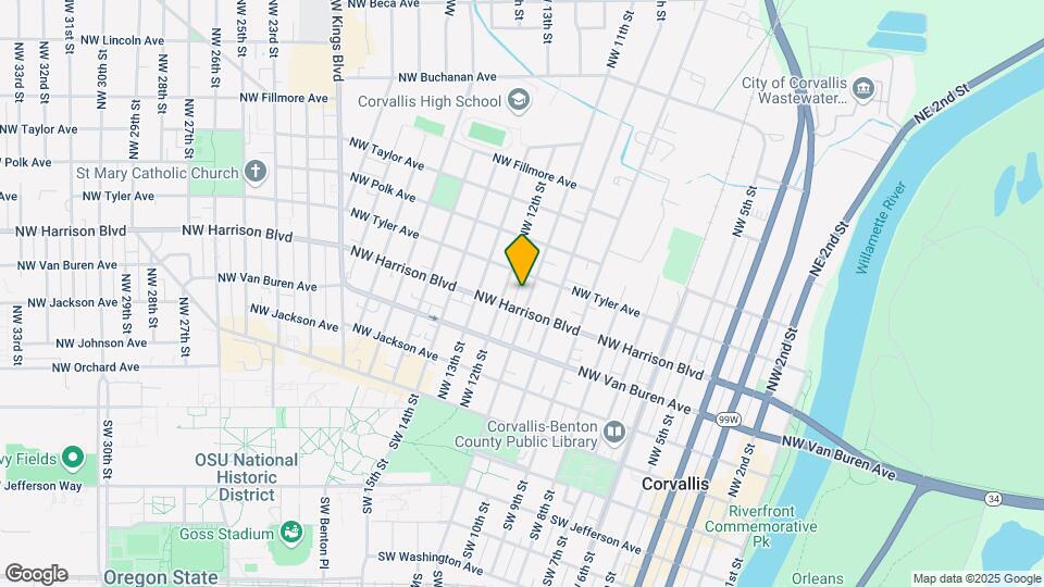 426 NW 11th St Map and Location Details